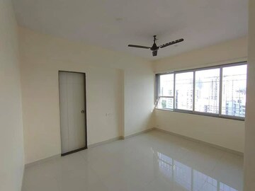 Room in 3 BHK Apartment at Gundecha Altura, Kanjurmarg West – for Rent
