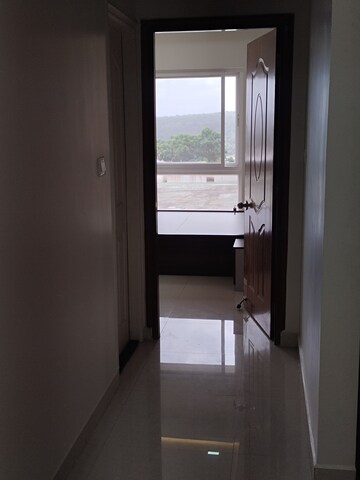 Room in 2 BHK Apartment at Sancoale – for Sale