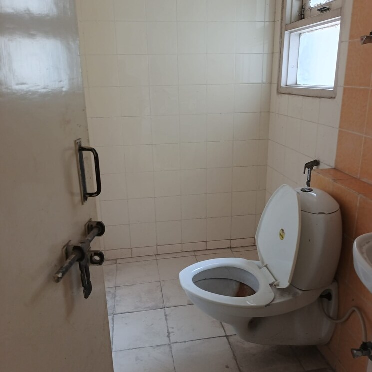 Bathroom, omaxe-heights 2 Bedroom 1165 Sq.Ft. Apartment In Sector 86 Faridabad 8873601