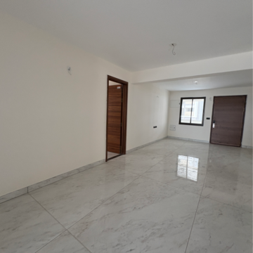 Room in 3 BHK Apartment at Shree Luxurio 75 Residences, Serilingampally – for Sale