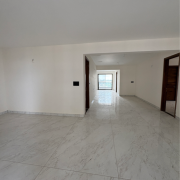 Room in 3 BHK Apartment at Shree Luxurio 75 Residences, Serilingampally – for Sale