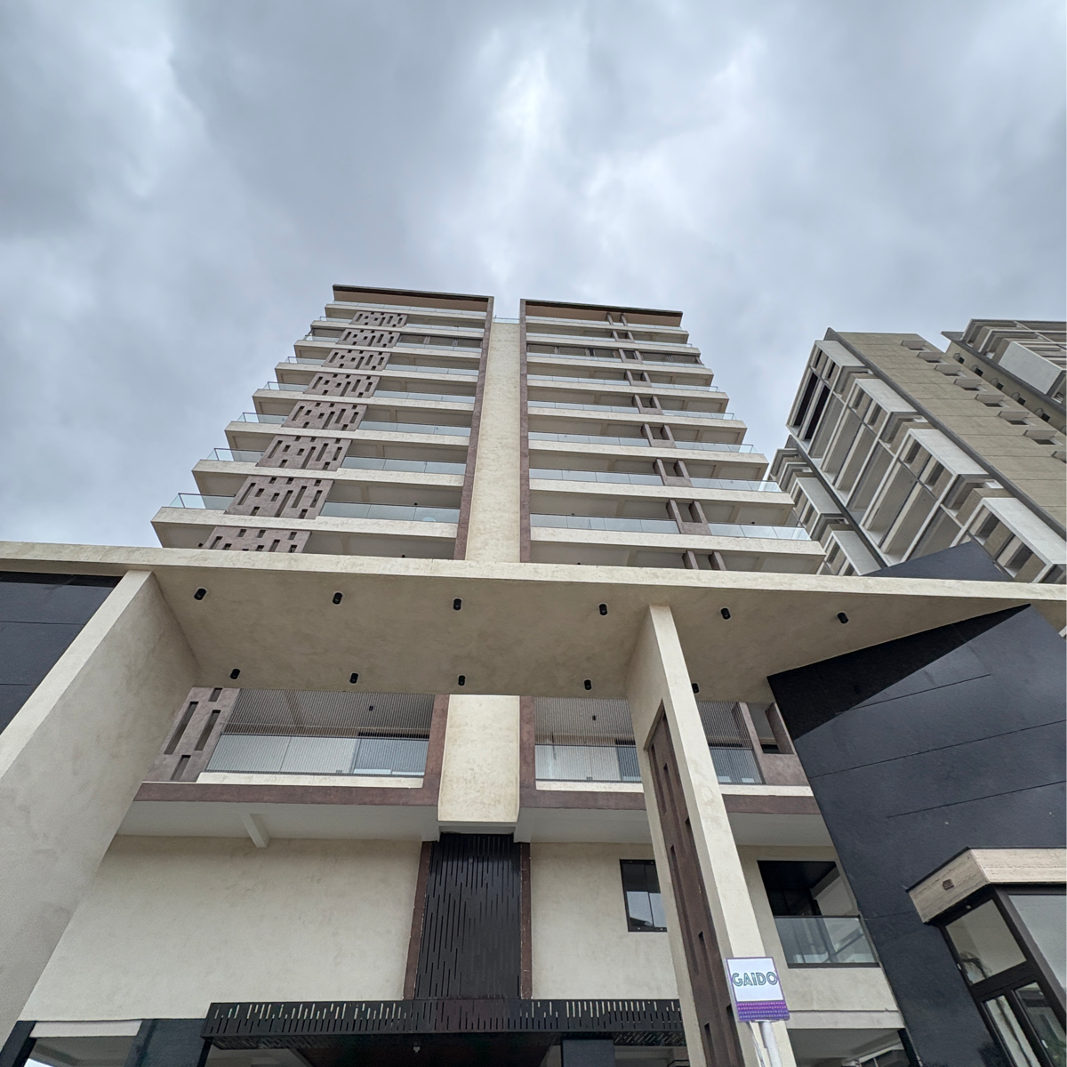 3 BHK + Pooja Room Apartment For Sale in Shree Luxurio 75 Residences