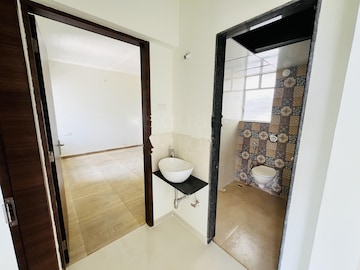 Room in 2 BHK Apartment at Saheel Itrend Waterfront, Ravet – for Rent