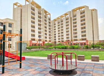2 BHK Apartment – Exterior View View at Veeshal City 15, Shahjahanpur - for Rent
