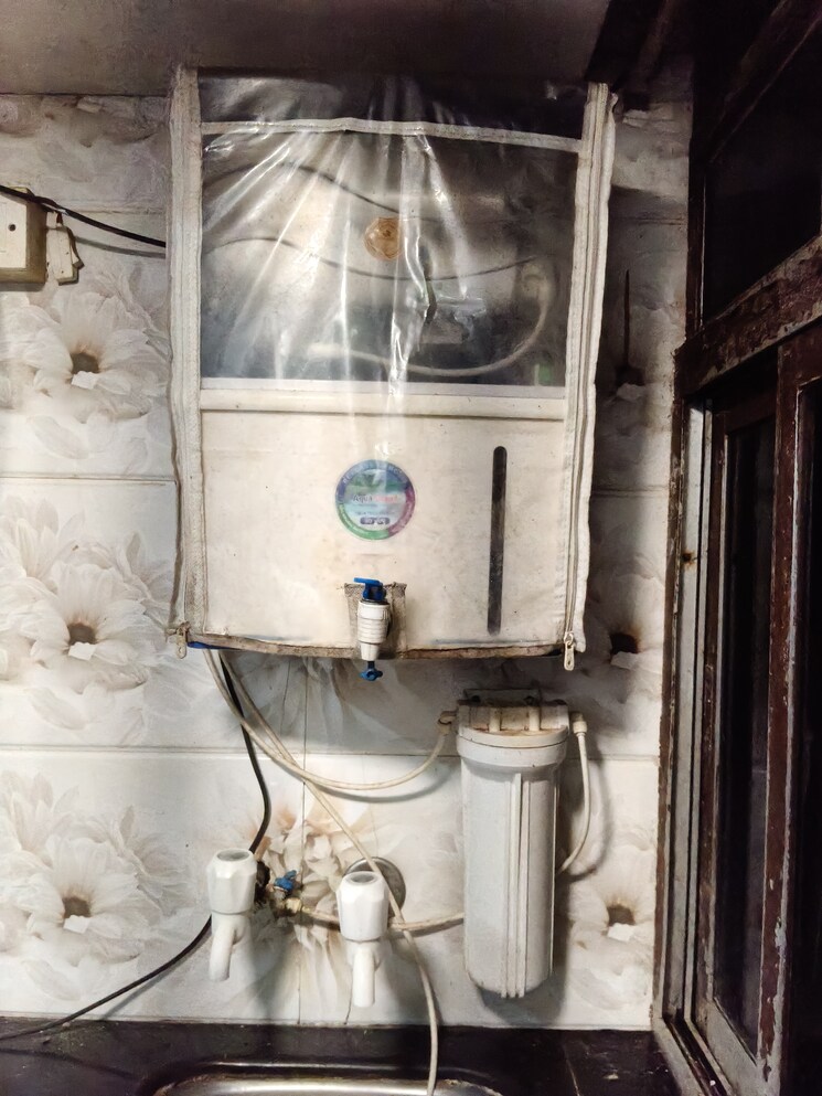 Bathroom, krishna-galaxy-santacruz 1 RK 225 Sq.Ft. Apartment In Santacruz East Mumbai 8873634