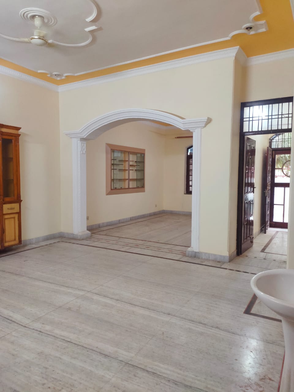2 BHK + Pooja Room Builder Floor For Rent in Lucknow 