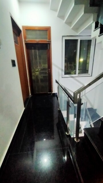 Staircase in 3 BHK Penthouse at Gomti Nagar – for Rent