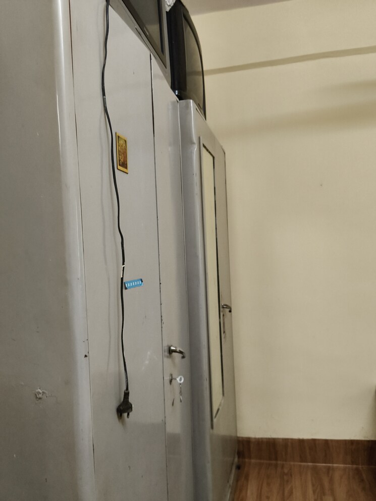 undefined, lakhani-royal-mansion 1.5 Bedroom 500 Sq.Ft. Apartment In Santacruz East Mumbai 8873645