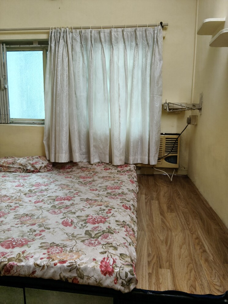 Bedroom, lakhani-royal-mansion 1.5 Bedroom 500 Sq.Ft. Apartment In Santacruz East Mumbai 8873645