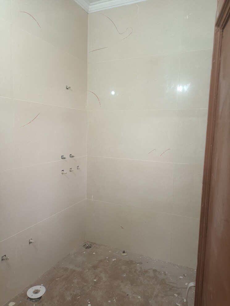 Room, dhakoli 3 Bedroom 98 Sq.Yd. Independent House In Dhakoli Zirakpur 8873679