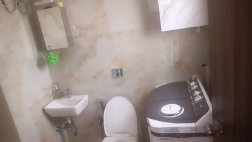Bathroom in 2 BHK Apartment at Alag Artis, Pant Nagar – for Rent
