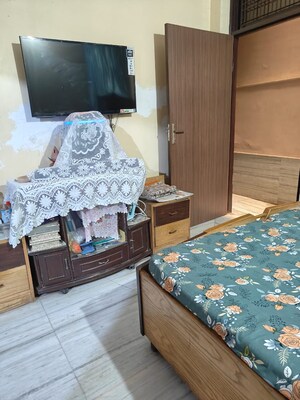 Bedroom in 4 BHK Independent House at Laxman Vihar – for Sale