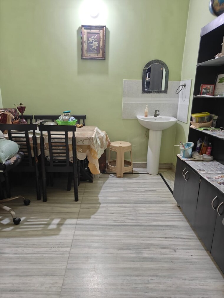 Master Bedroom, laxman vihar 4 Bedroom 126 Sq.Yd. Independent House In Laxman Vihar Gurgaon 8873695