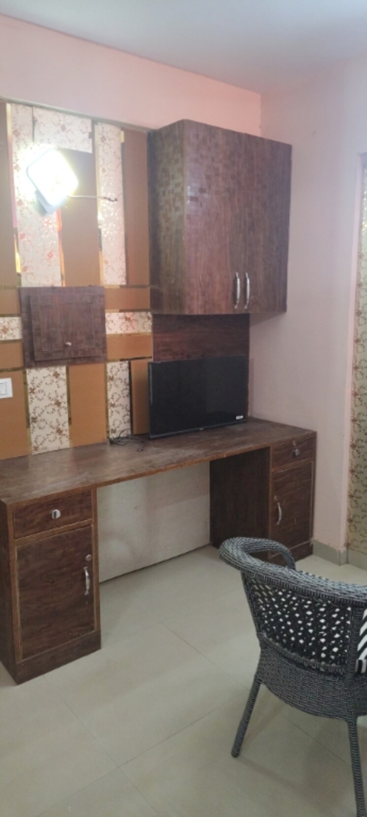 Kitchen, logix-blossom-zest Studio 520 Sq.Ft. Apartment In Sector 143 Noida 8873917