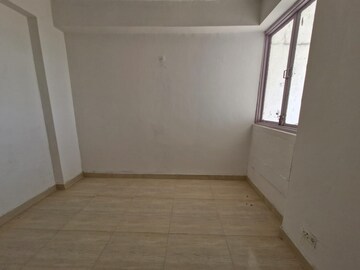 Room in 2 BHK Apartment at Sarvome Shree Homes, Sector 45 – for Sale