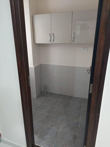 Bathroom in 3 BHK Apartment at Ten Madhapur, Madhapur – for Rent
