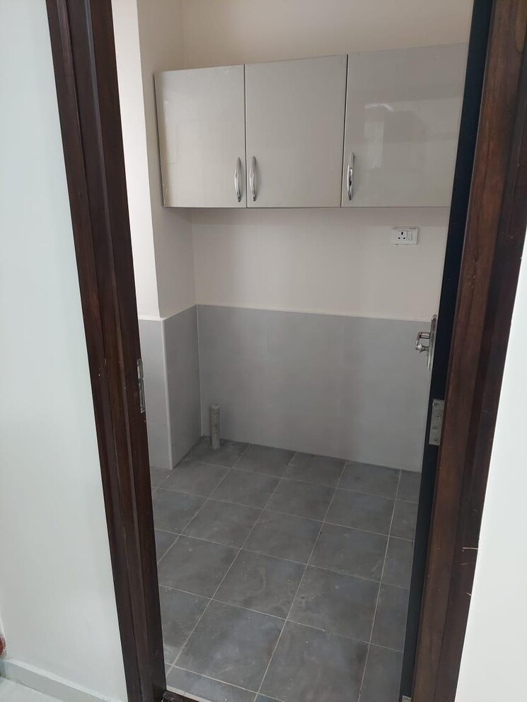 Bathroom, ten-madhapur 3 Bedroom 1815 Sq.Ft. Apartment In Madhapur Hyderabad 8873781