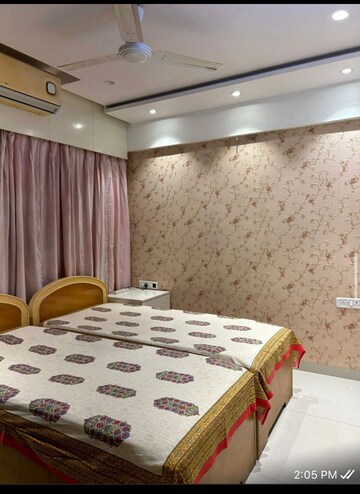 Bedroom in 2 BHK Apartment at Fortune CHS, Kharghar – for Rent