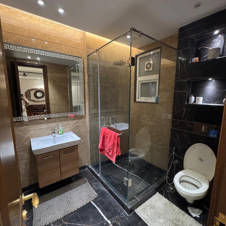 Attached Bathroom, greater kailash i 3.5 Bedroom 2000 Sq.Ft. Builder Floor In Greater Kailash I Delhi 8873839