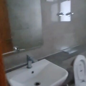 Bathroom in 3 BHK Apartment at M3M Heights, Sector 65 – for Rent