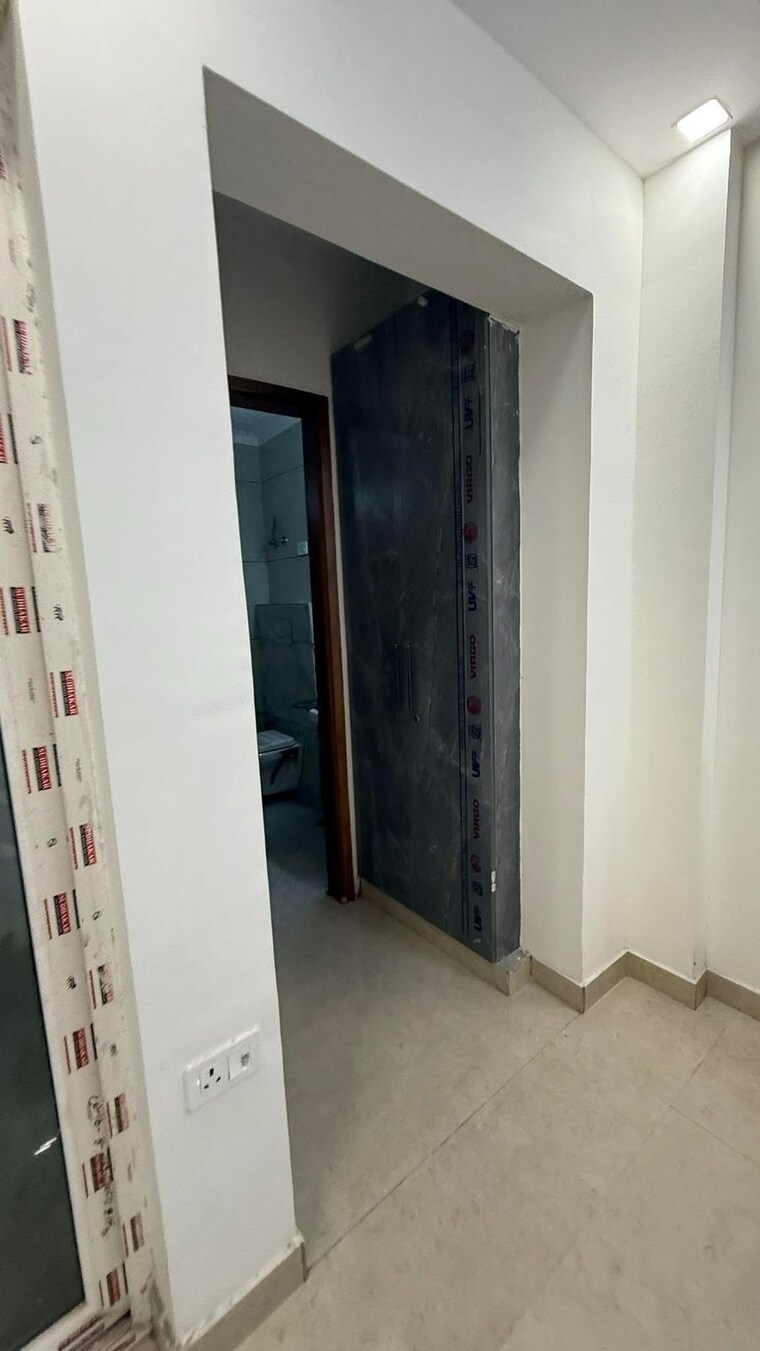 undefined, green fields colony 3 Bedroom 1800 Sq.Ft. Builder Floor In Green Fields Colony Faridabad 8873846