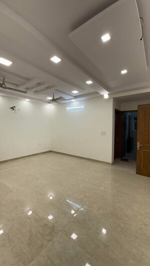 Living Room in 3 BHK Builder Floor at Green Fields Colony – for Sale