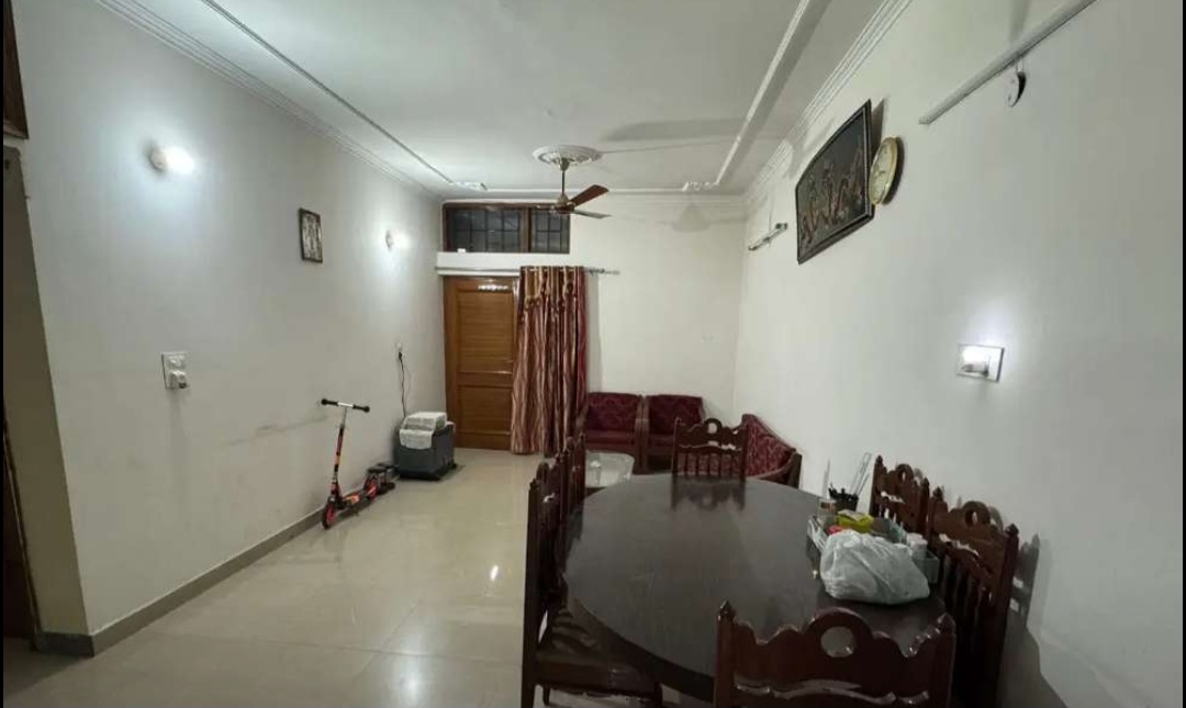 3 BHK Builder Floor For Rent in 3bhk 2bathroom Furnished 