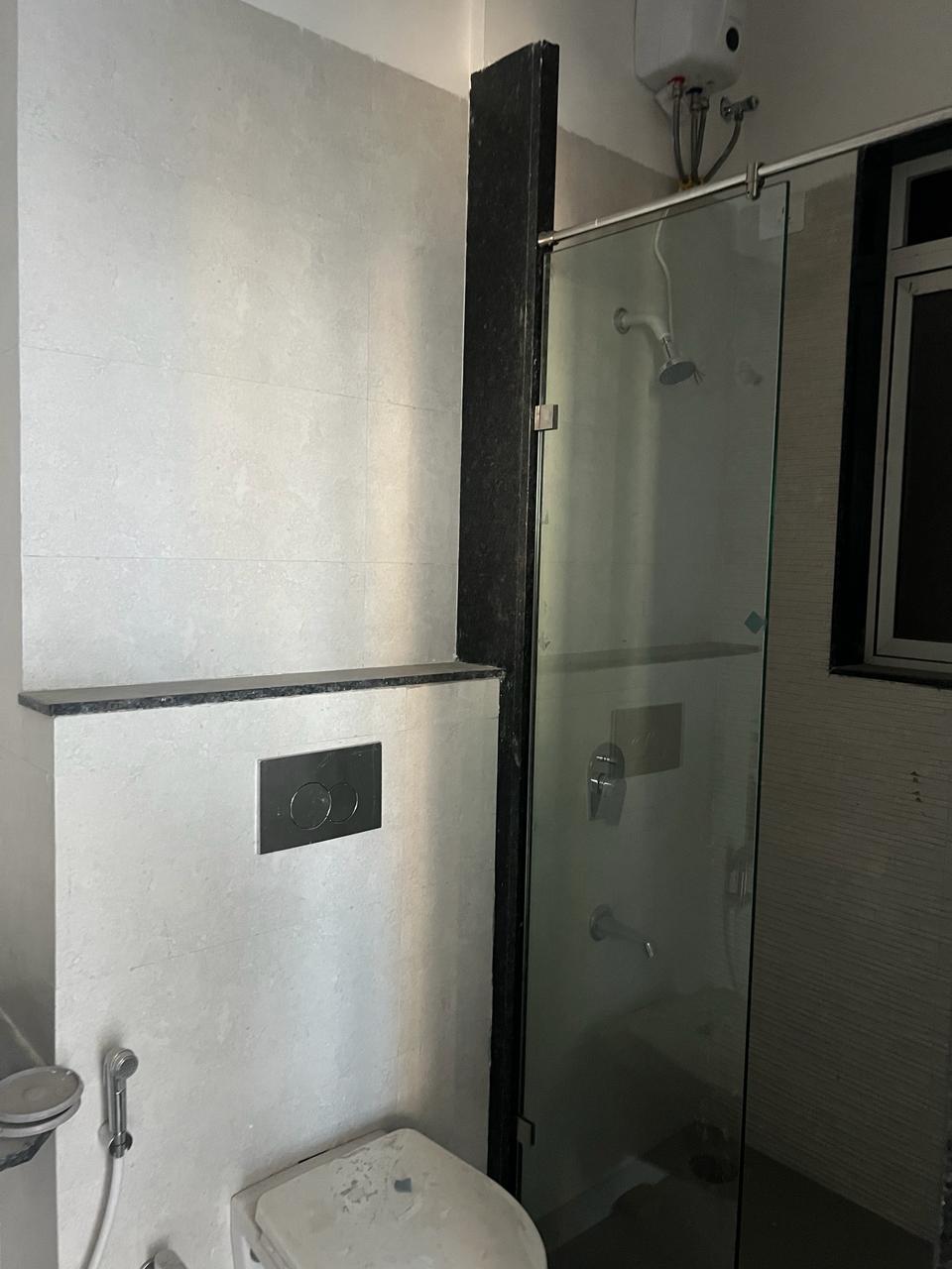 2 BHK Apartment For Sale in Shreeji Atlantis