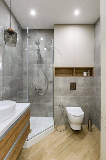 Bathroom in 4 BHK Builder Floor at Amar Colony – for Rent