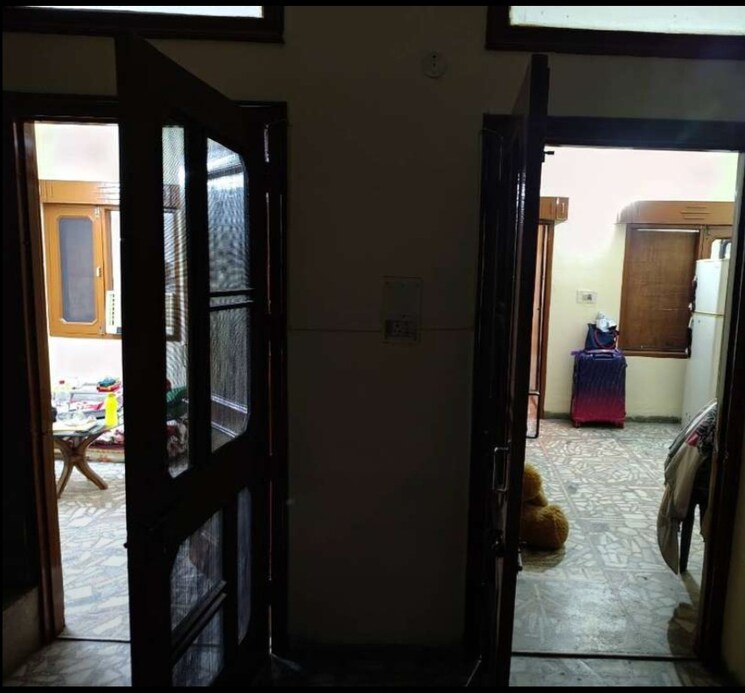 Gym, sector 45 2 Bedroom 800 Sq.Ft. Builder Floor In Sector 45 Chandigarh 8873930