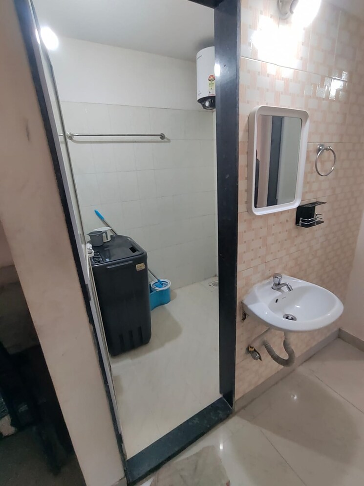 Master Bedroom, priyadarshani-chs 1 Bedroom 560 Sq.Ft. Apartment In Prabhadevi Mumbai 8873957