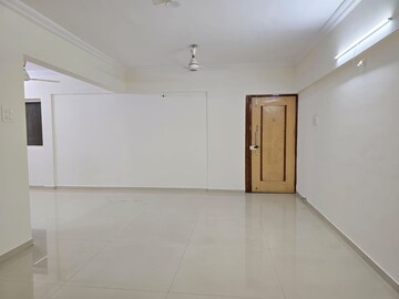 Room in 2 BHK Apartment at Goel Ganga Carnation, Koregaon Park – for Rent
