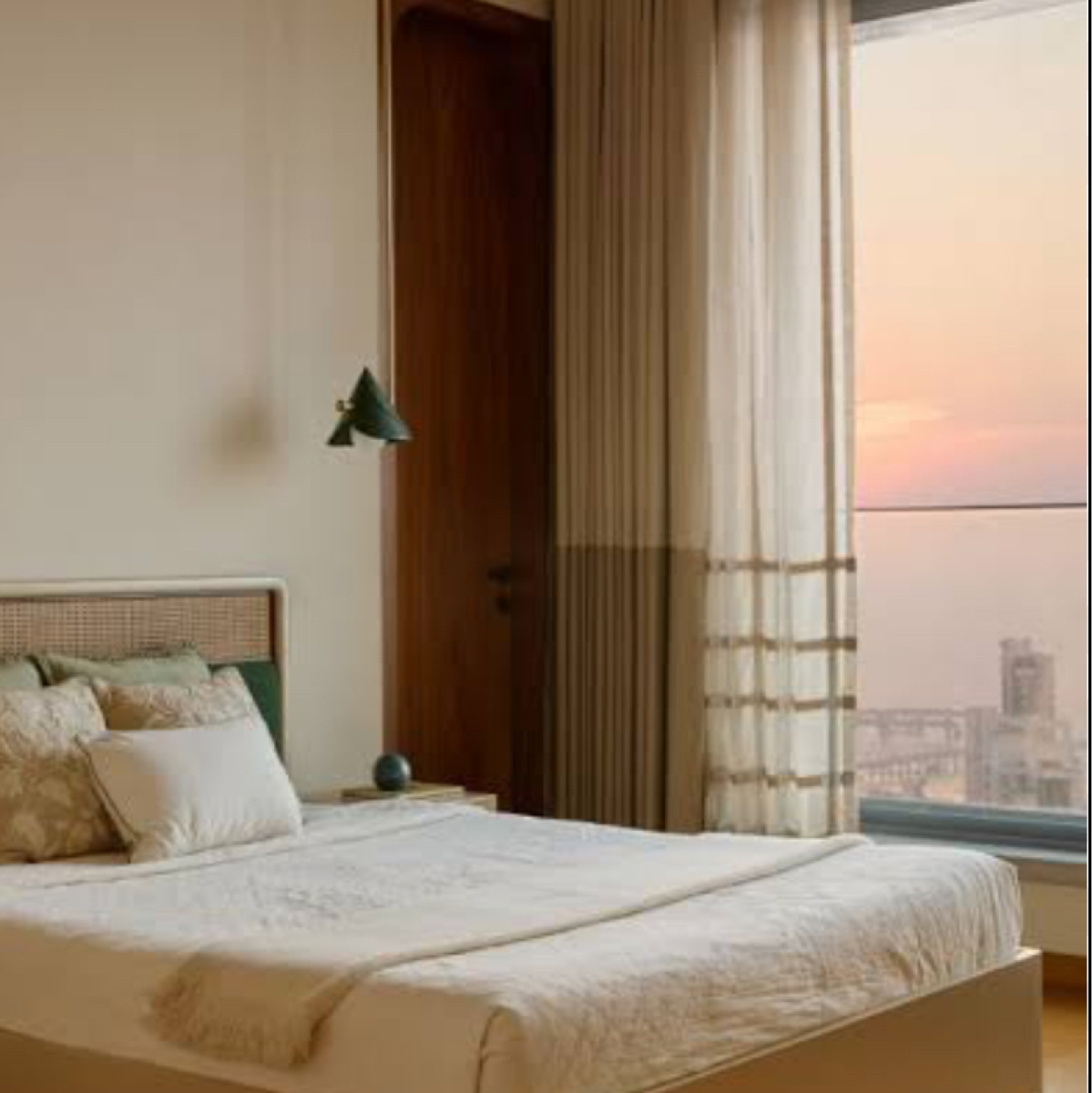 3 BHK + Extra Room Apartment For Rent in Central Park Flower Valley Aqua Front Towers