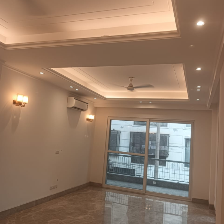 Room, green park 4 Bedroom 500 Sq.Yd. Builder Floor In Green Park Delhi 8874175