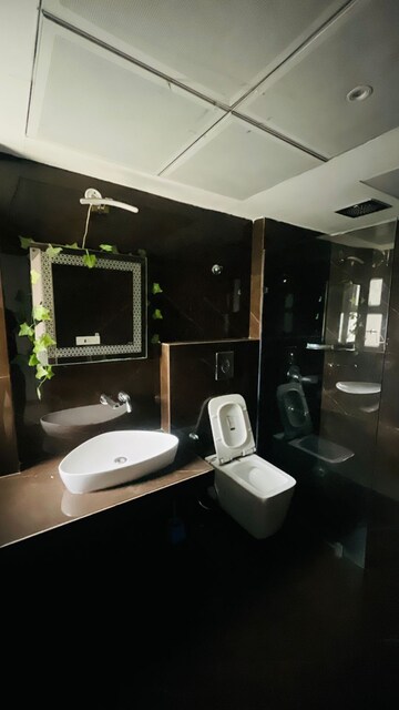 Gym in 3.5 BHK Apartment at Shalimar Belvedere Court, Malesemau – for Rent