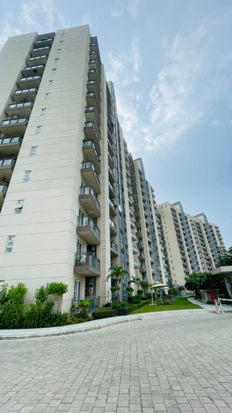 Exterior View, shalimar-belvedere-court 3.5 Bedroom 2200 Sq.Ft. Apartment In Malesemau Lucknow 8874147