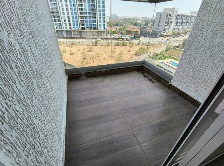 Balcony, yashwin-orizzonte 2 Bedroom 701 Sq.Ft. Apartment In Kharadi Pune 8874123