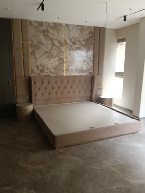 Bedroom in 4 BHK Apartment at Hiranandani Castle Rock, Powai – for Sale