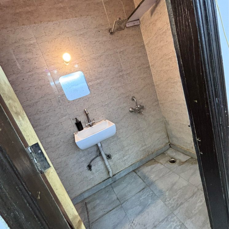 Attached Bathroom, malviya nagar 2 Bedroom 750 Sq.Ft. Builder Floor In Malviya Nagar Delhi 8874227