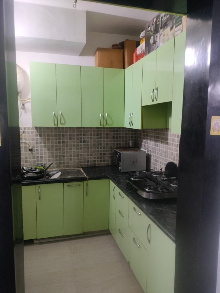 Kitchen, nimbus-the-hyde-park 3.5 Bedroom 1835 Sq.Ft. Apartment In Sector 78 Noida 8874235