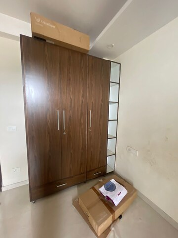 Room in 3 BHK Builder Floor at Sector 56 – for Rent