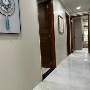 Room in 3 BHK Builder Floor at Nirman Nagar – for Sale