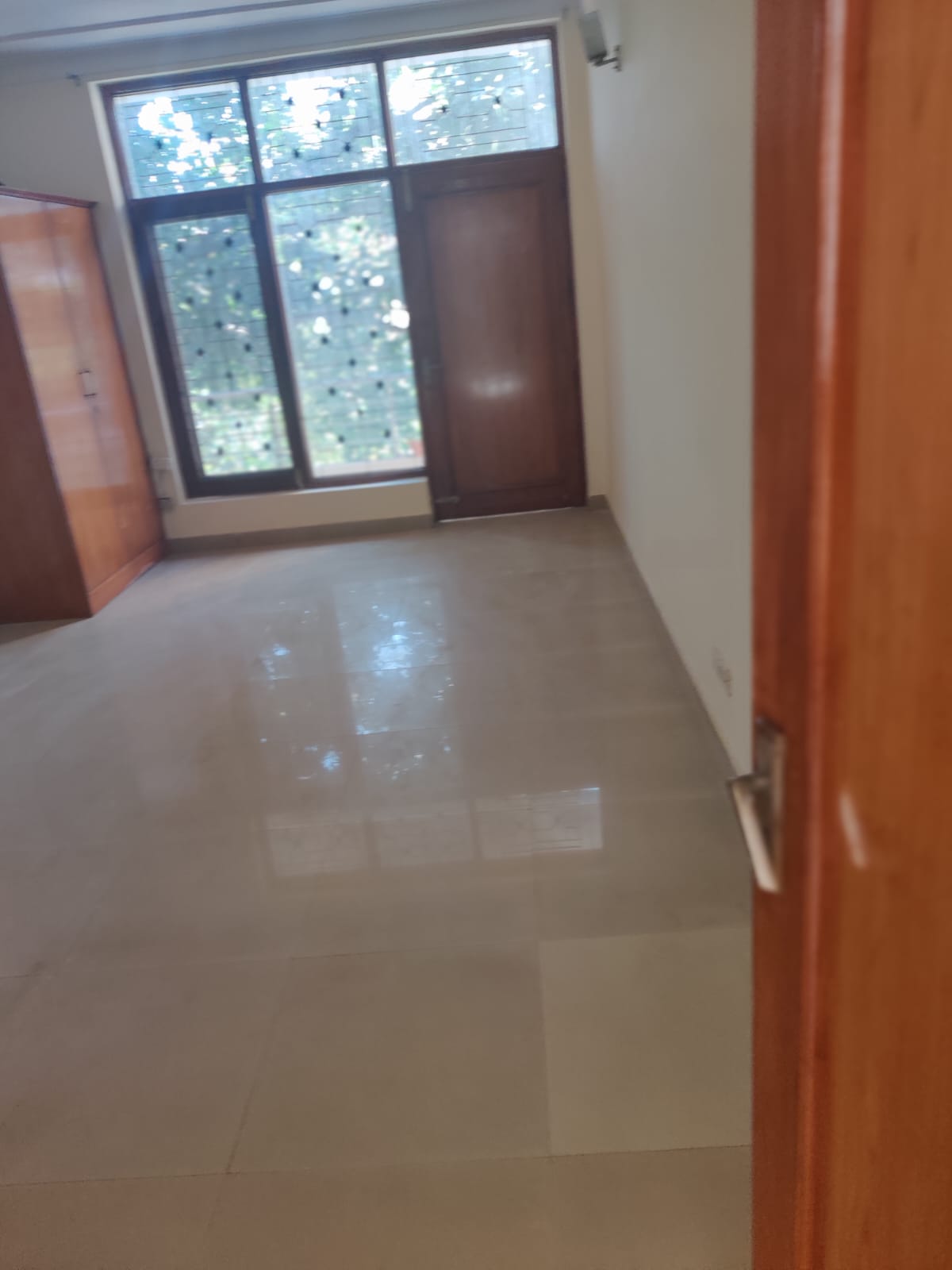 6+ BHK Independent House For Rent in Green Park Extension