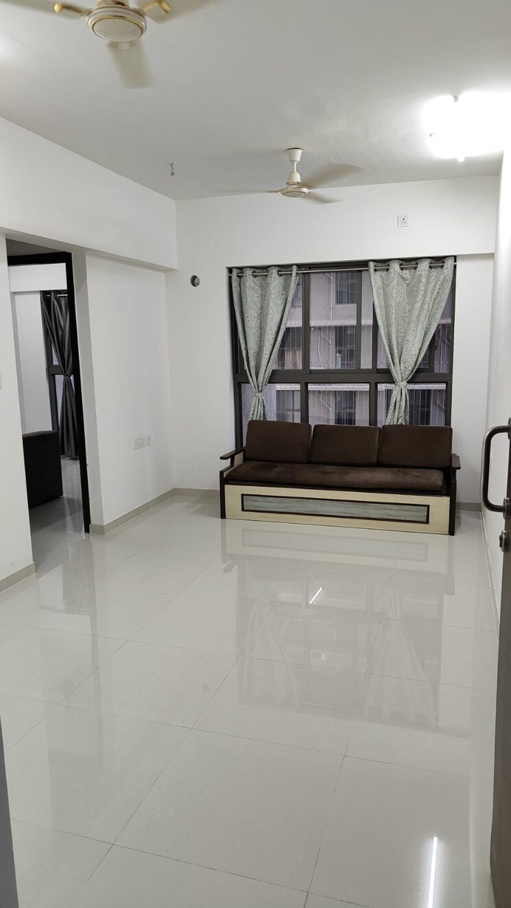 Kitchen, uk-iridium 2 Bedroom 544 Sq.Ft. Apartment In Kandivali East Mumbai 8874393