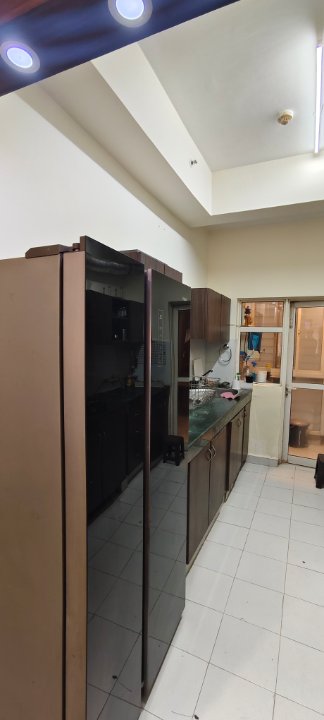 3 BHK + Servant Room Apartment For Rent in Paras Tierea