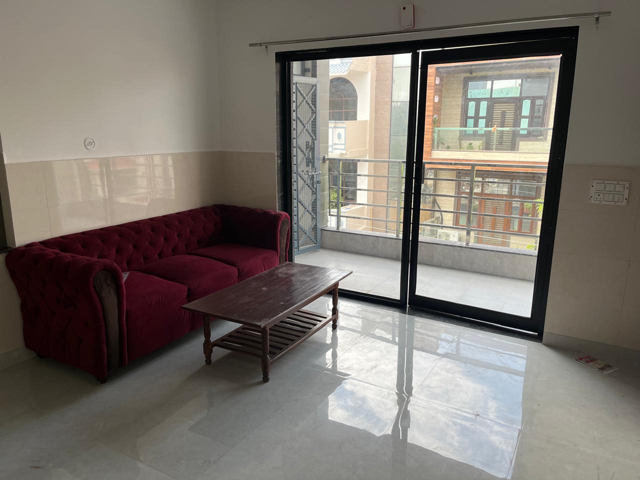 1 BHK Independent House For Rent in Sector 23