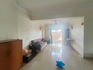 Living Room in 3 BHK Apartment at Btm Layout – for Rent