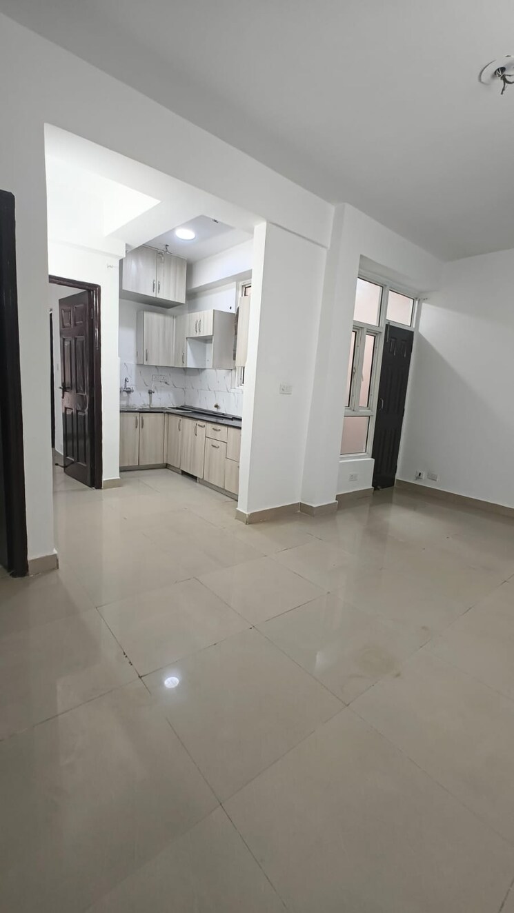 Room, supertech-cape-town 2 Bedroom 930 Sq.Ft. Apartment In Sector 74 Noida 8874396