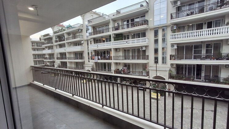 Balcony, skylar-homes 3 Bedroom 1200 Sq.Ft. Apartment In Patiala Road Zirakpur 8874549