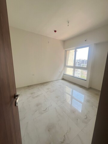 Room in 2 BHK Apartment at VTP HiLife, Wakad – for Rent